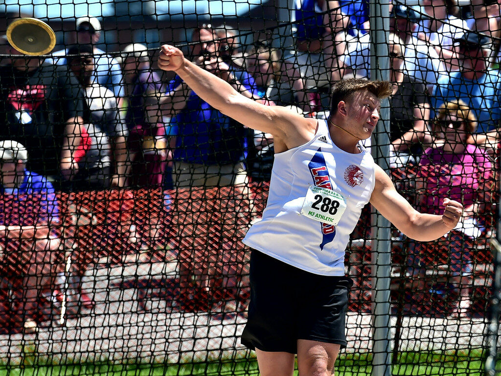 Athlete throwing a discus
