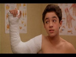 Henry Rowengartner's arm in a cast