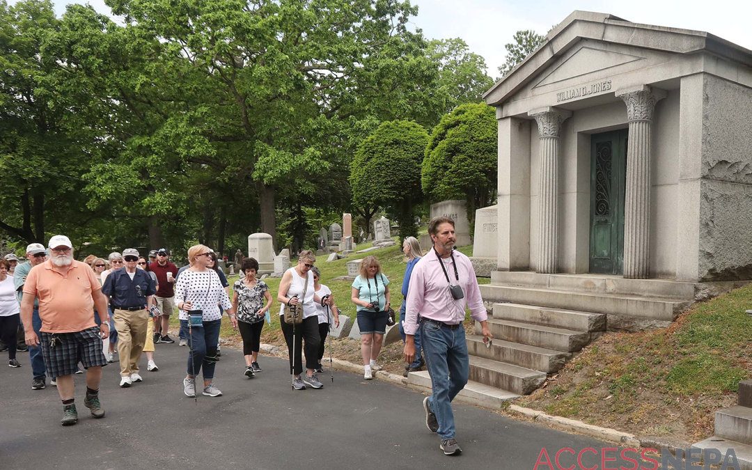 Gallery: Hollenback Cemetery tour