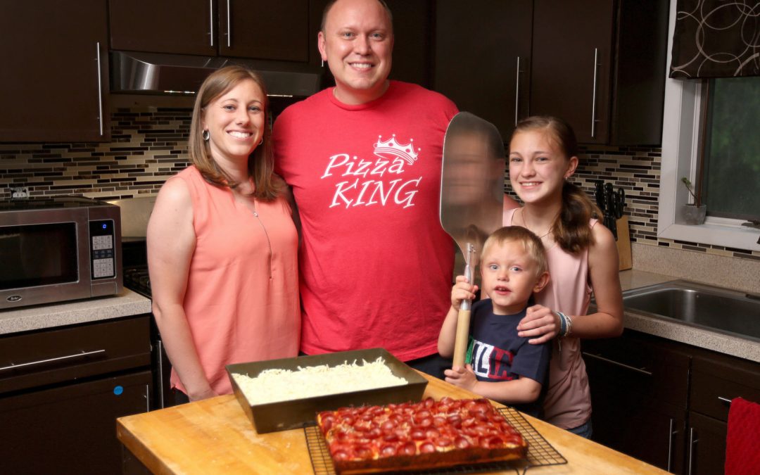 Pizza reviewer crafts Detroit-style tray at home